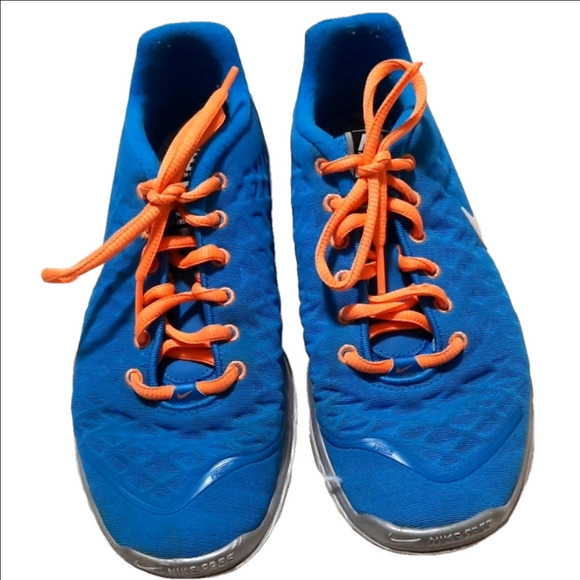 Nike Sneakers - Picture 1 of 9